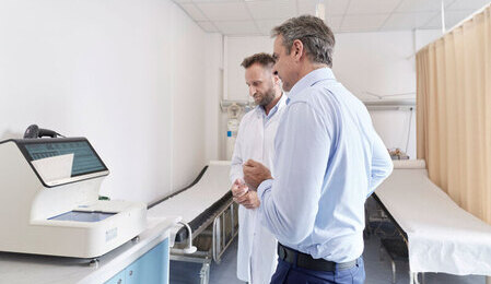 Greek Prime Minister Visits Modernised Health Center Featuring Wondfo Accre 8